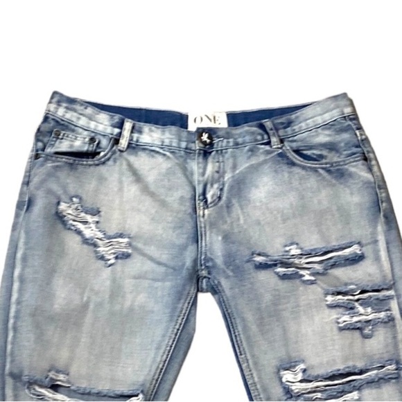 One Teaspoon Distressed Blue Trucker Shorts Size 30 - Picture 3 of 9